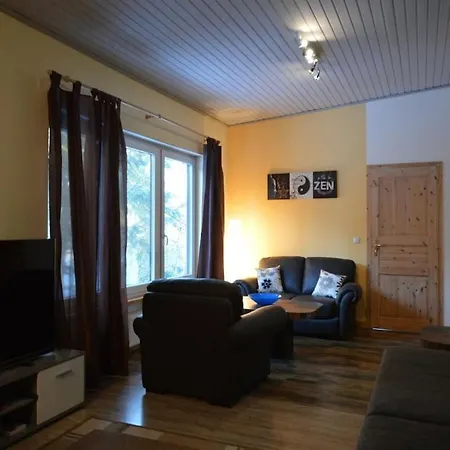 1 Bedroom بيت للعطل ماندرشايد